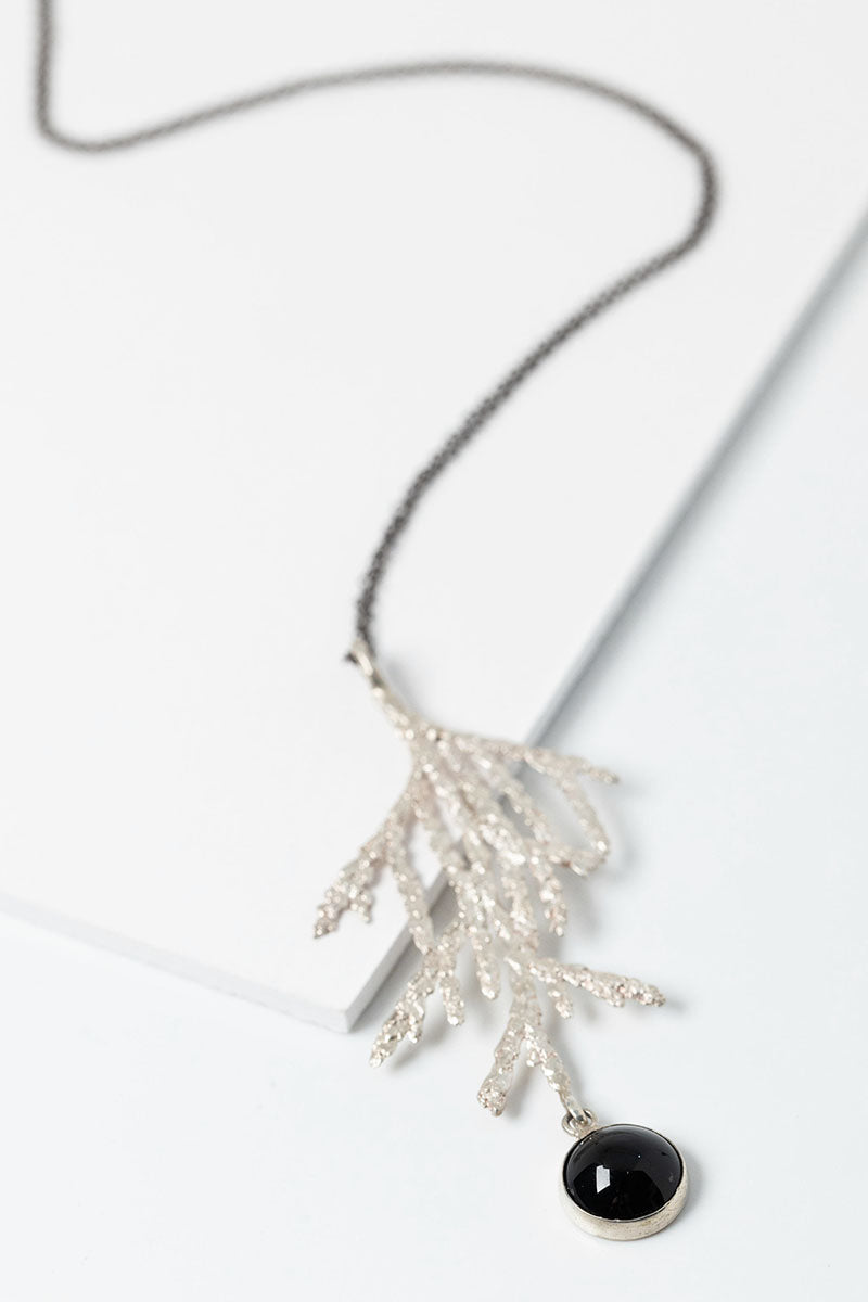 Sterling silver evergreen leaf necklace with round onxy drop and oxidized silver chain